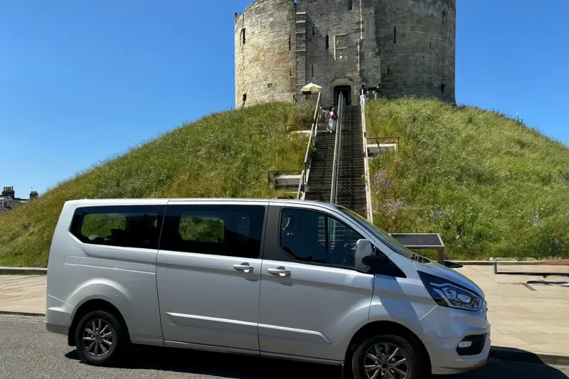 minibus